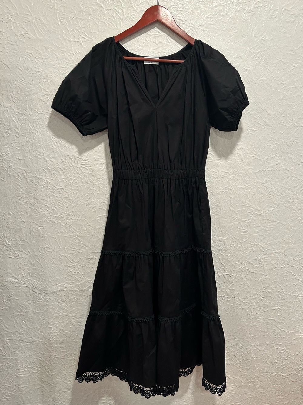 Socialite Black Puff-Sleeve Tiered Midi Dress
